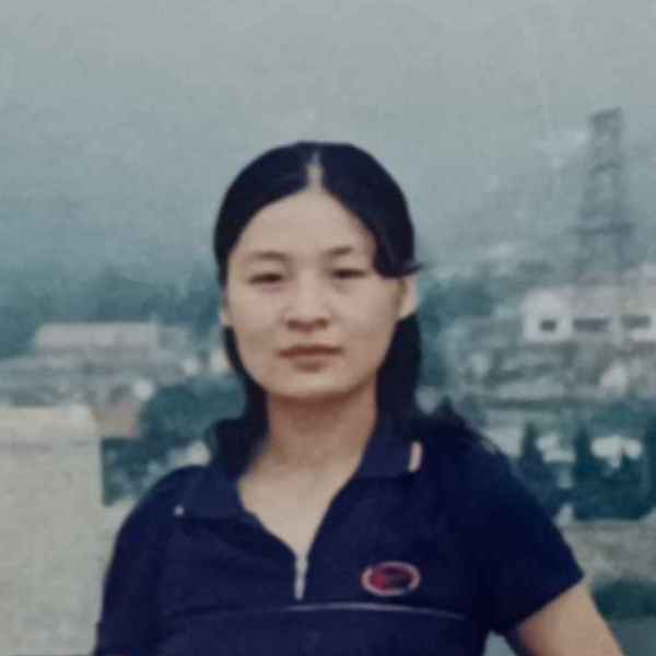上海47岁单身美女真诚找对象-永丰征婚相亲网